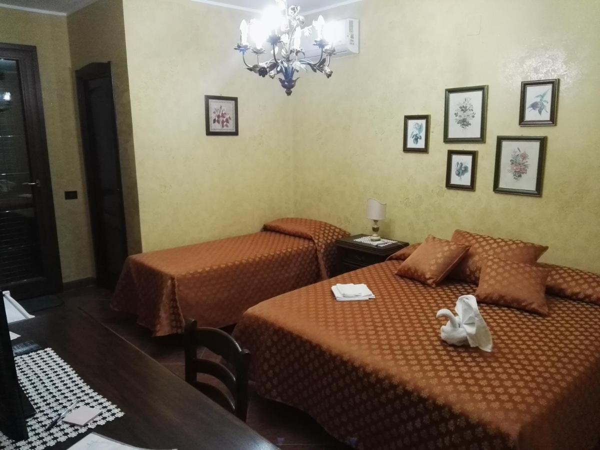 La Maison Di Elenoire Аугуста Екстер'єр фото